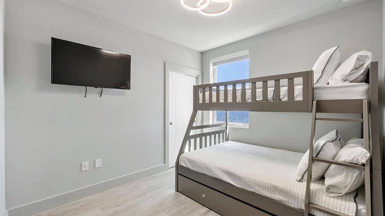 Photo of Bedroom in Tavernier