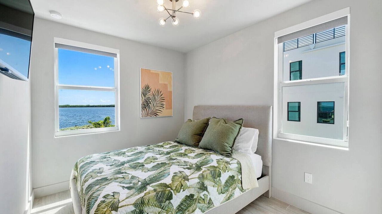 Photo of Bedroom in Tavernier