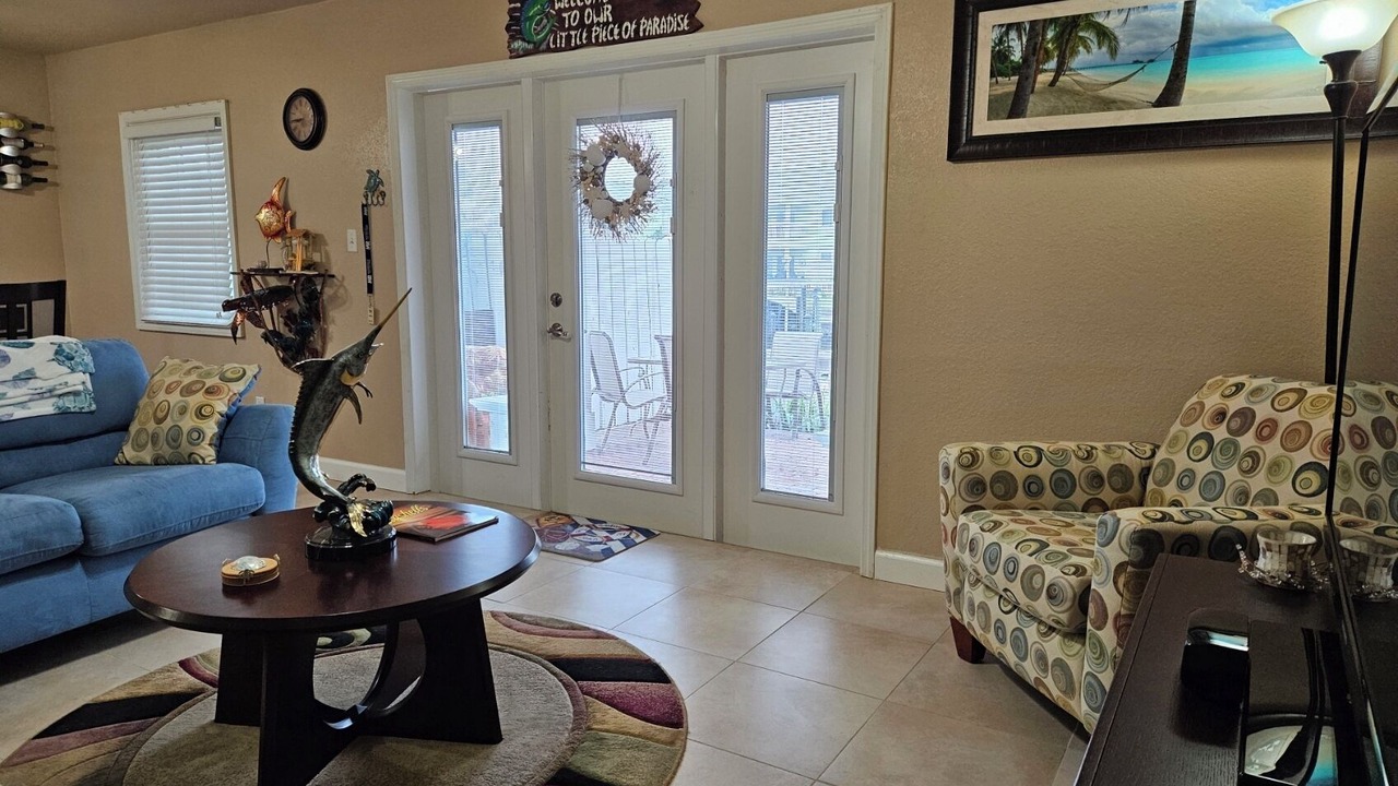 Photo of Livingroom in Coquina Key