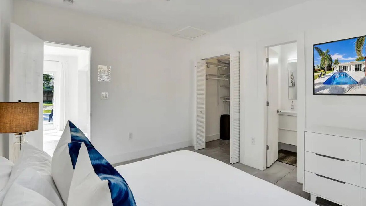 Photo of Bedroom in Central Business District