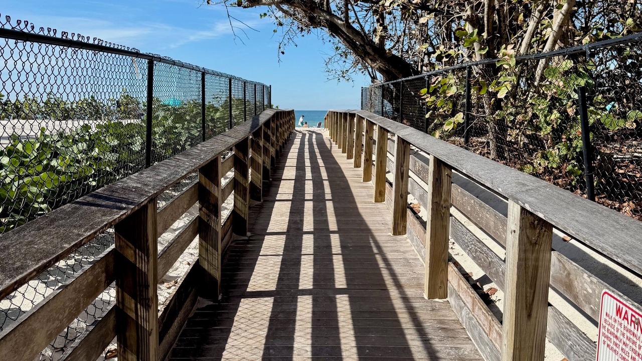 Photo of Others in Vanderbilt Beach