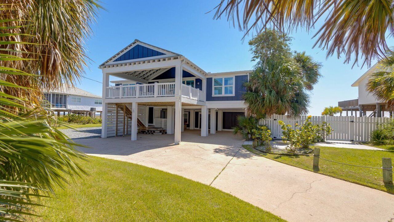 Photo of Outdoor in Alligator Point