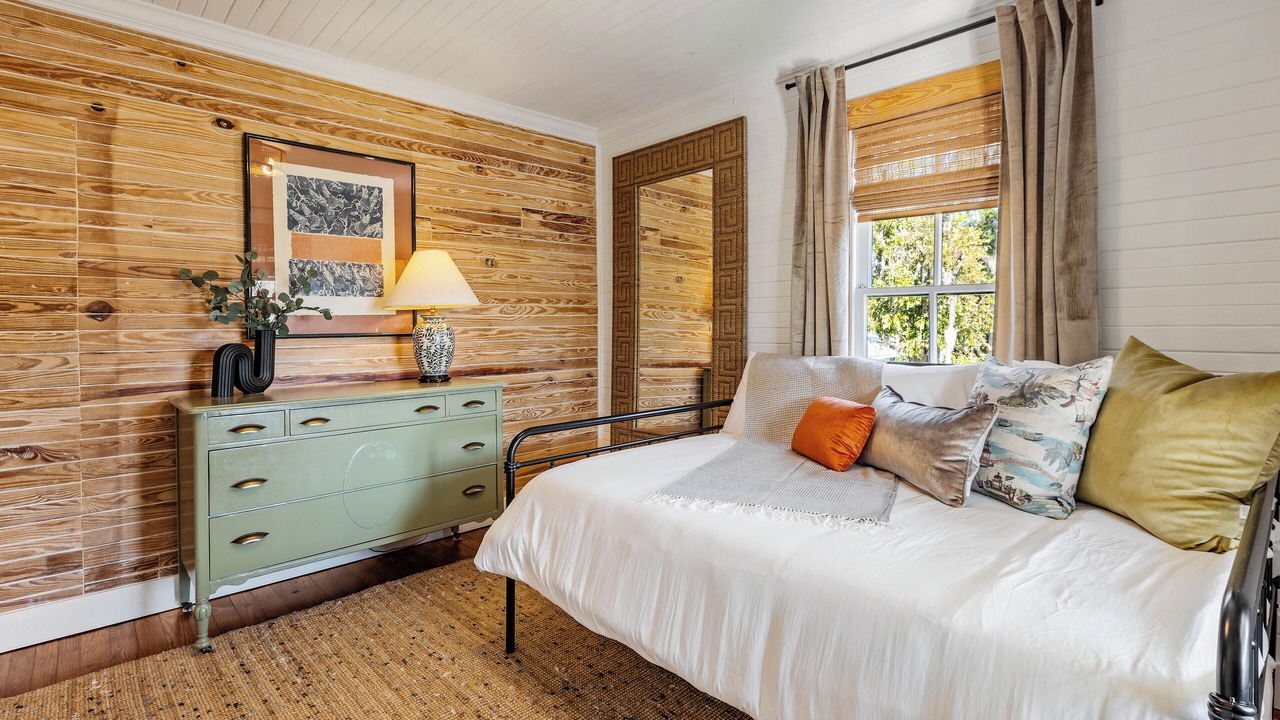 Photo of Bedroom in Monticello