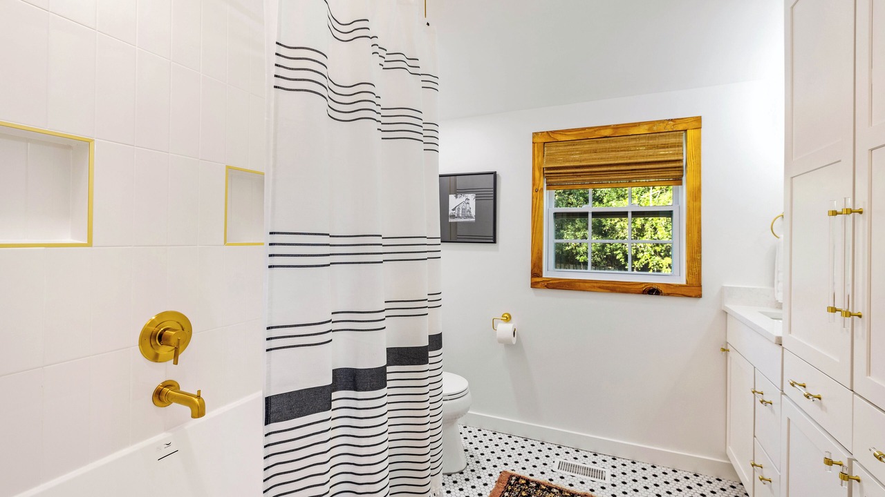 Photo of Bathroom in Monticello