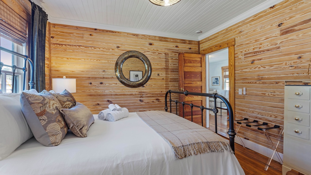 Photo of Bedroom in Monticello