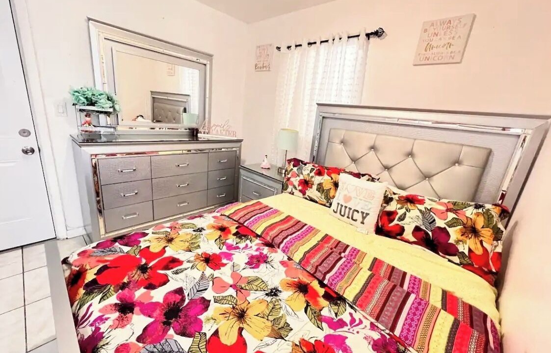 Photo of Bedroom in Miami Gardens
