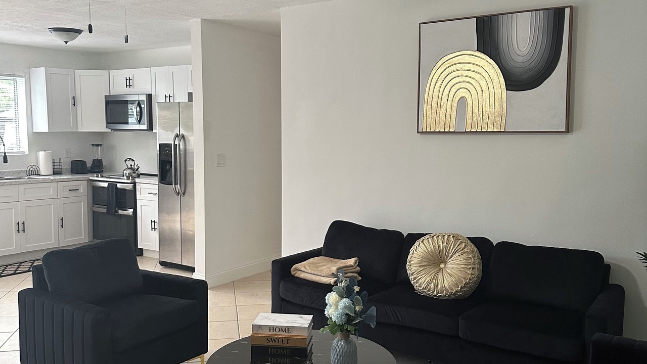 Photo of Livingroom in West Hollywood