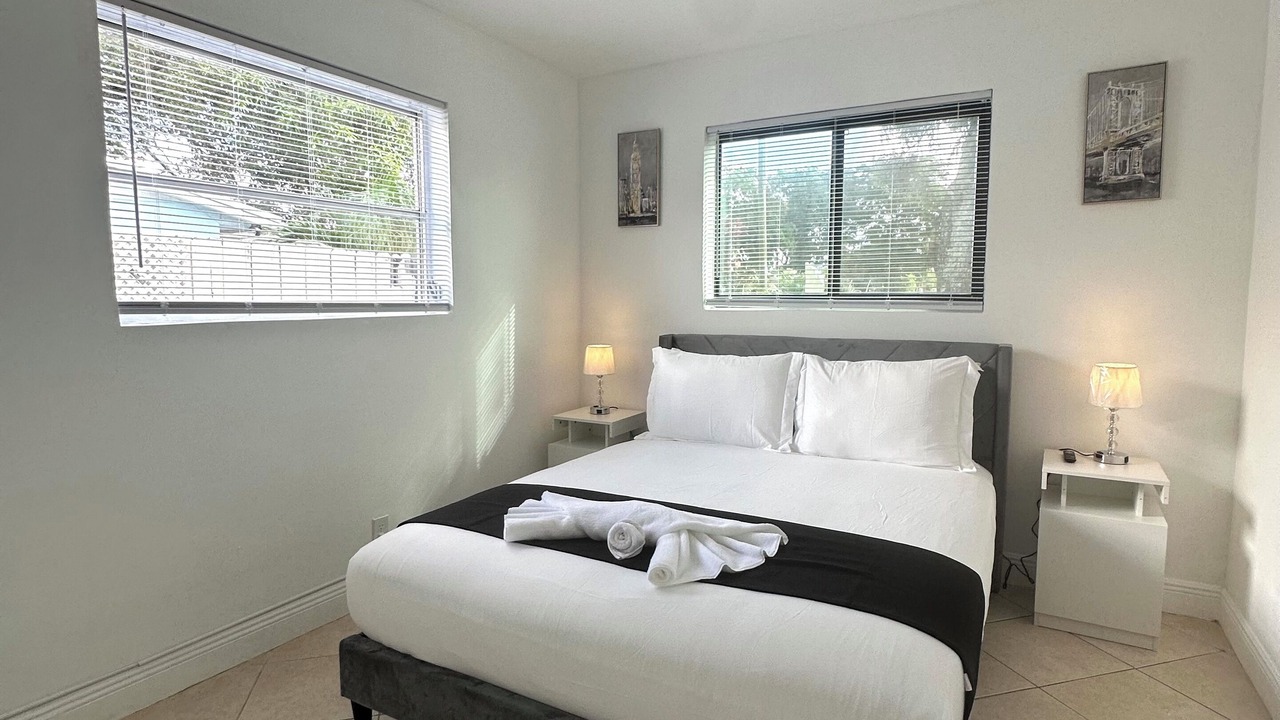 Photo of Bedroom in West Hollywood