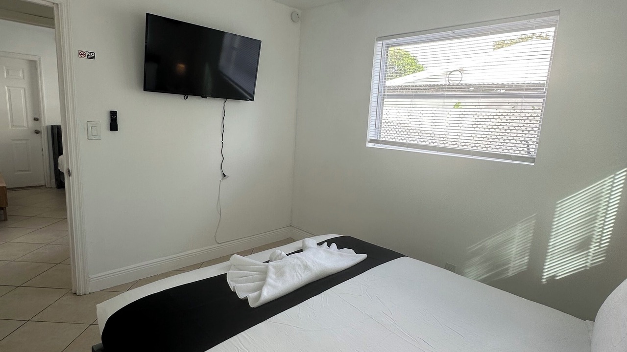 Photo of Bedroom in West Hollywood