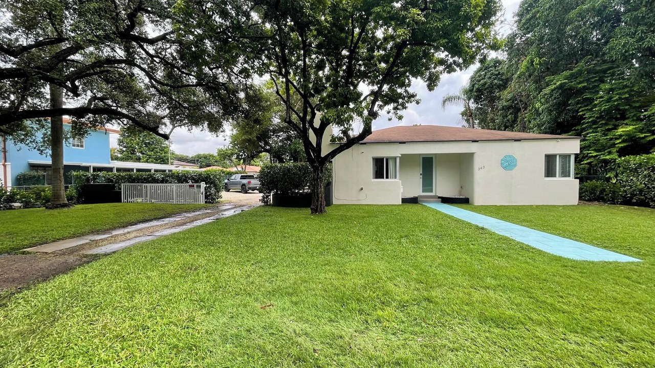 Photo of Outdoor in Douglas