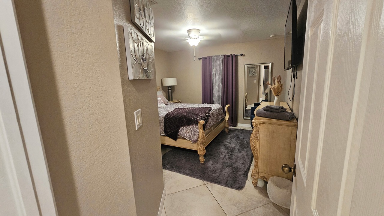 Photo of Bedroom in Harris