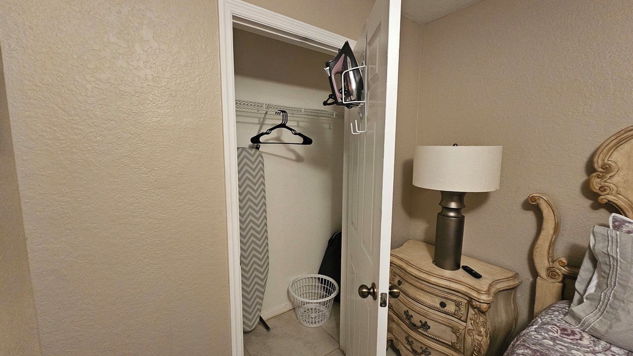 Photo of Bedroom in Harris
