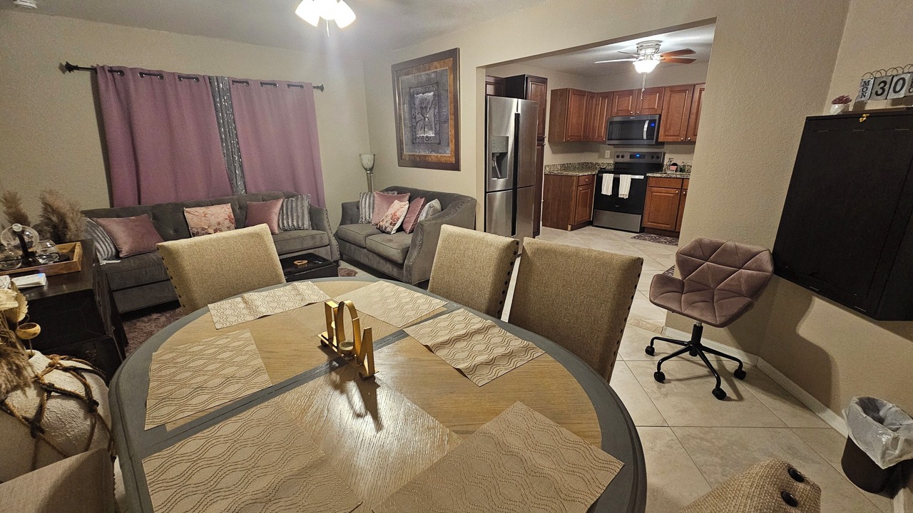 Photo of Livingroom in Harris