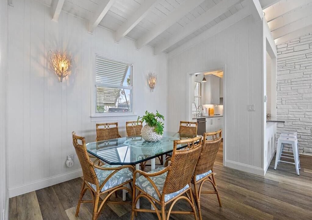 Photo of Livingroom in Jacksonville
