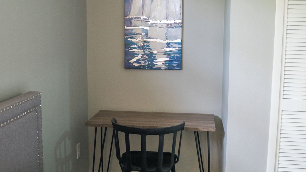 Photo of Bedroom in San Carlos Park