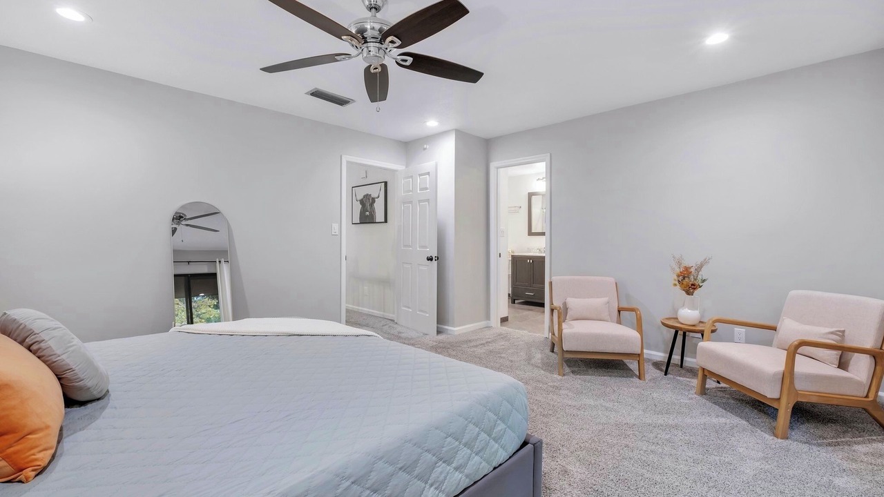 Photo of Bedroom in Tallahassee