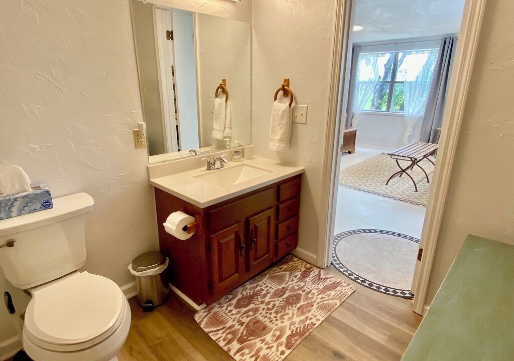 Photo of Bathroom in Wewahitchka