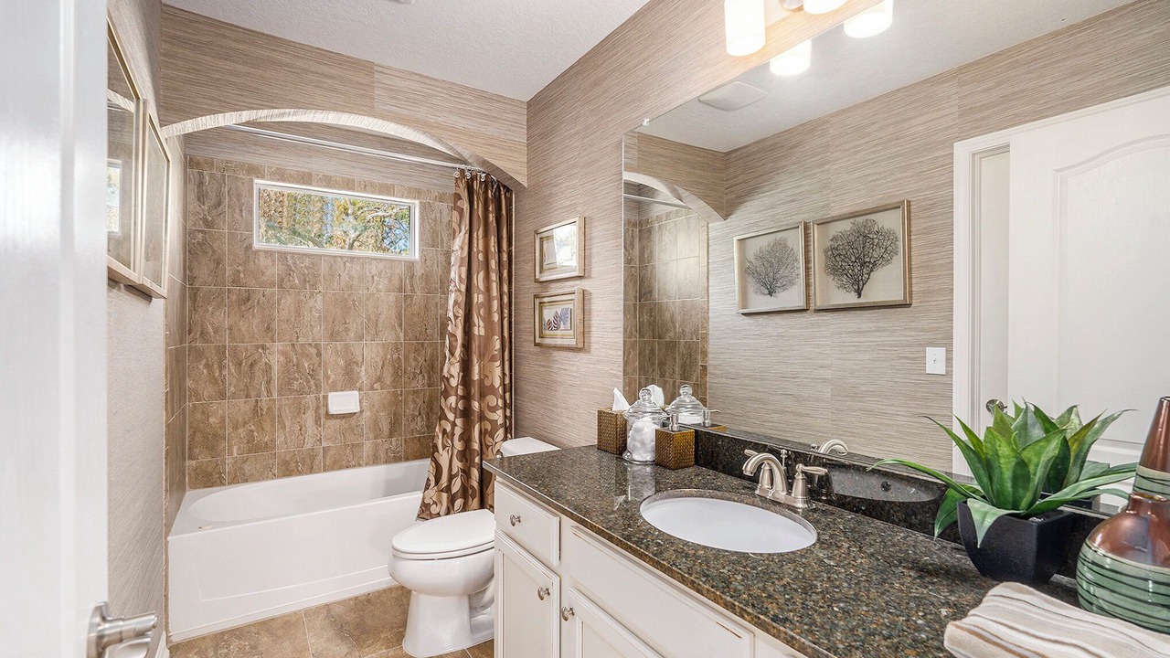 Photo of Bathroom in Sun Bay South