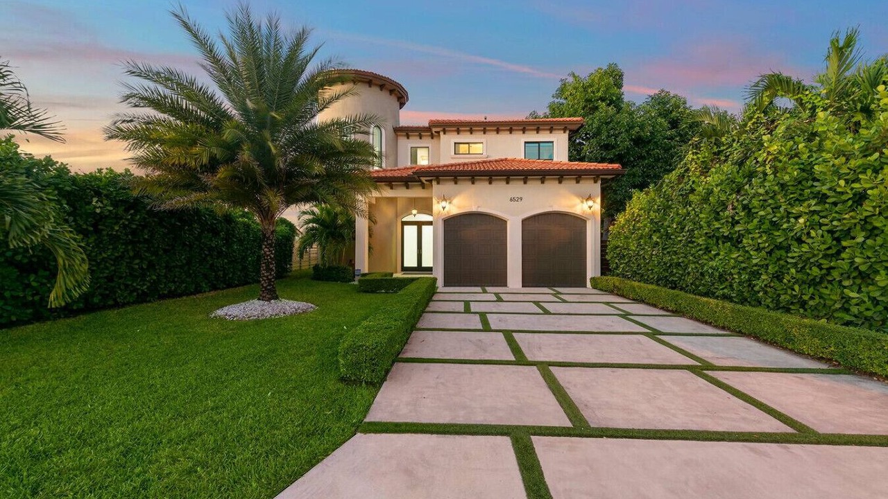Photo of Outdoor in Coral Terrace