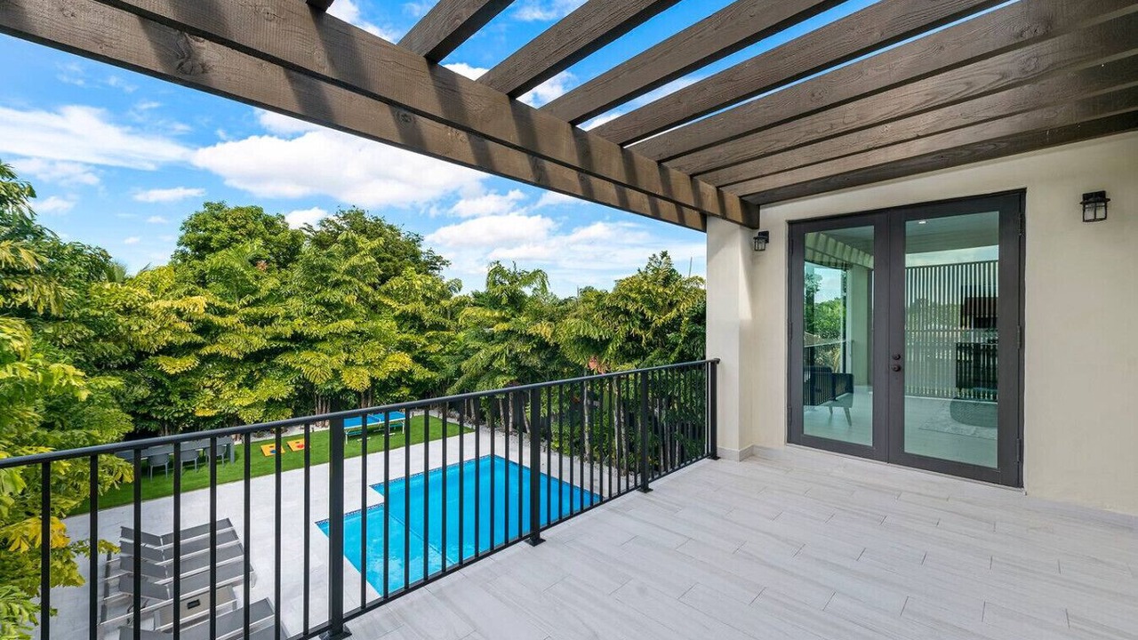 Photo of Outdoor in Coral Terrace