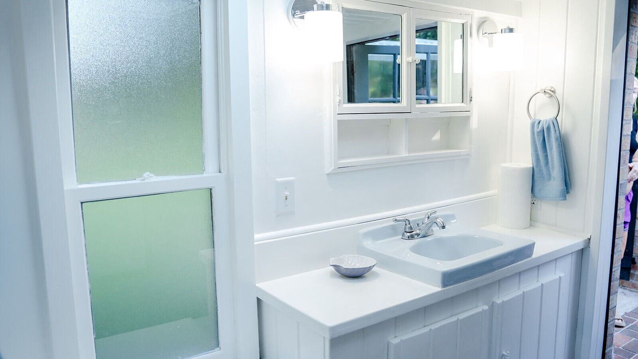 Photo of Bathroom in Old Town