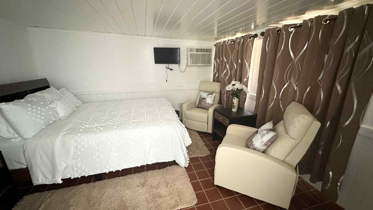 Photo of Bedroom in Old Town