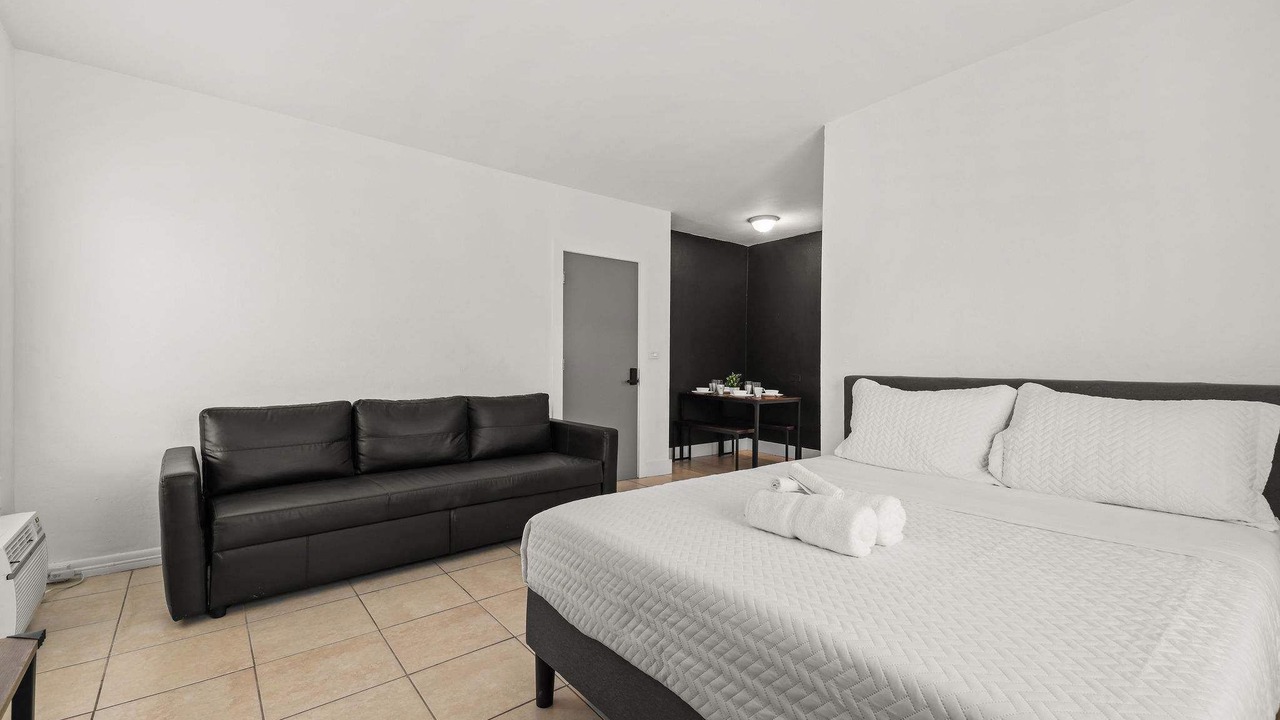 Photo of Bedroom in North Beach