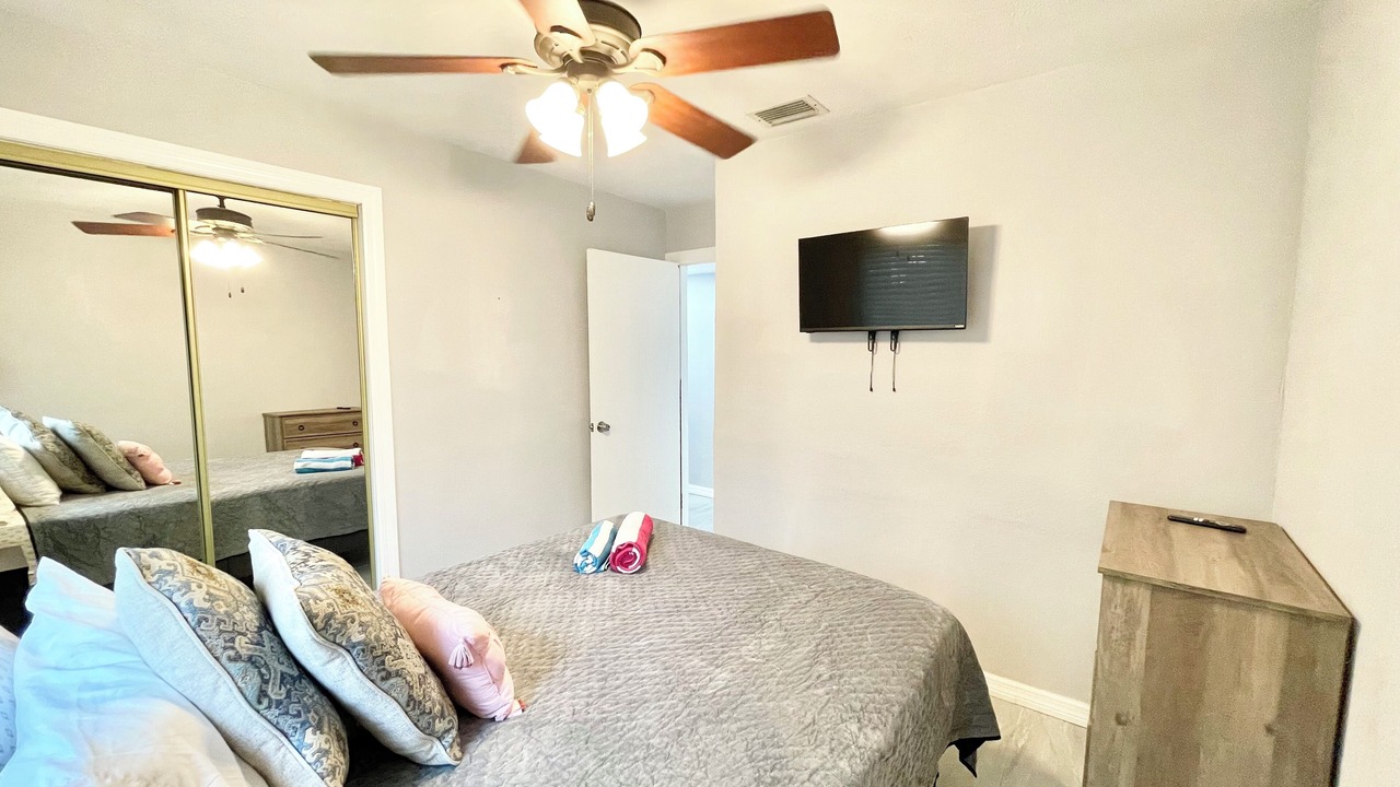 Photo of Bedroom in Hazel Heights