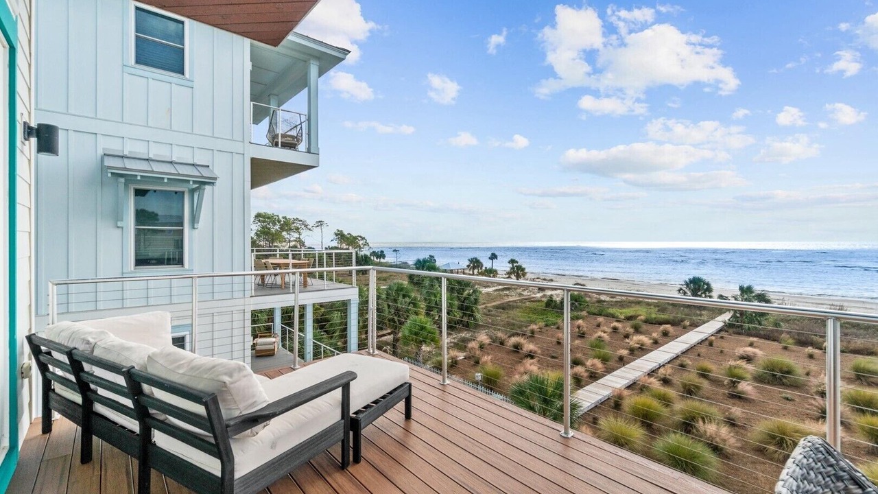 Photo of Patio Balcony in Indian Pass