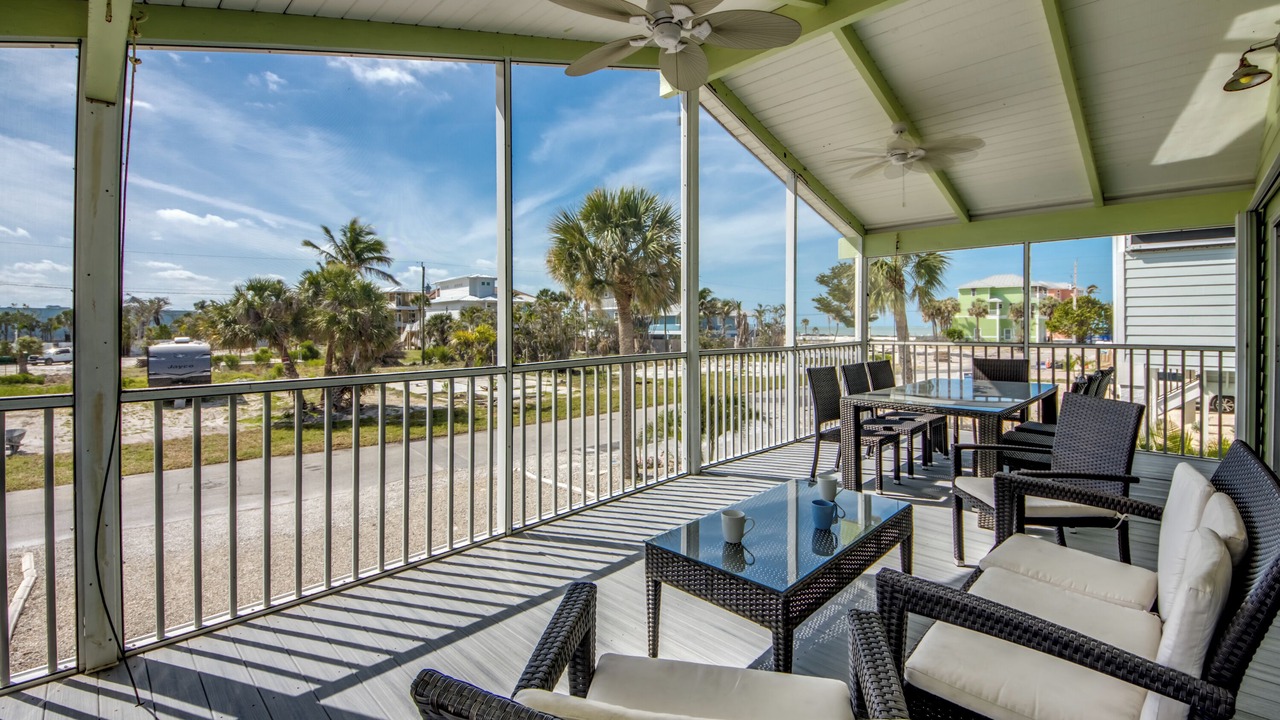 Photo of Outdoor in Mid Island