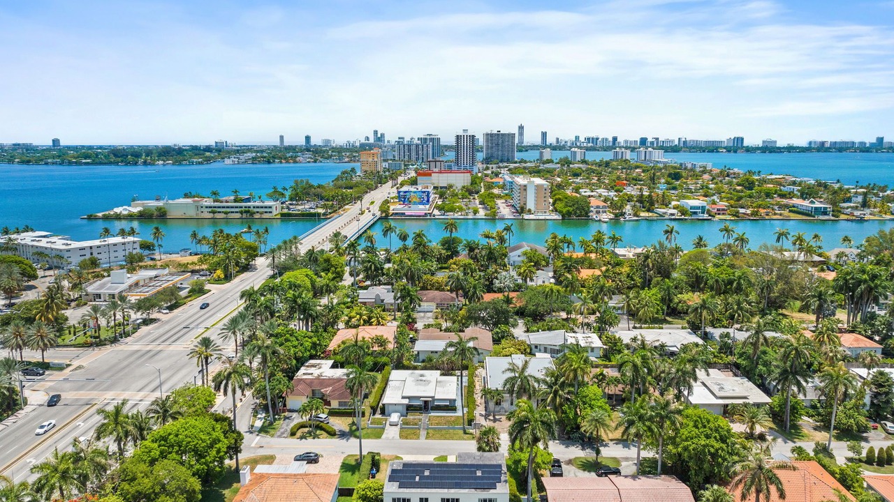 Photo of Outdoor in North Bay Village