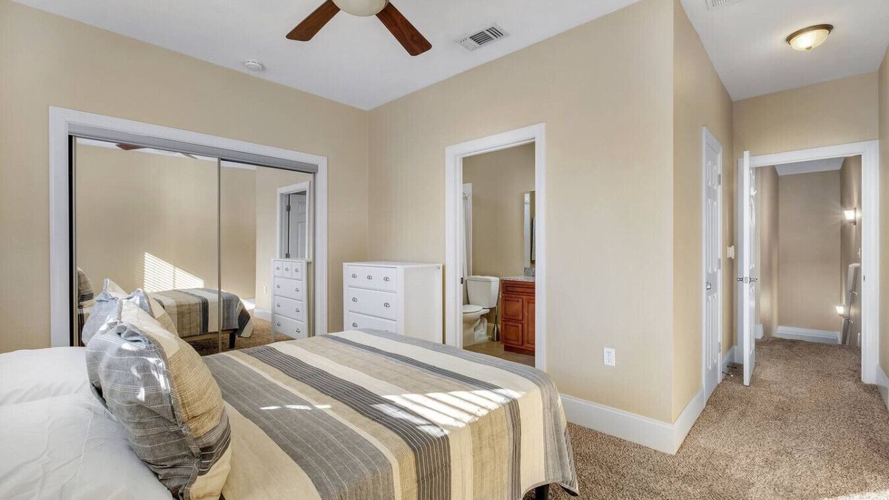 Photo of Bedroom in Governor's Walk