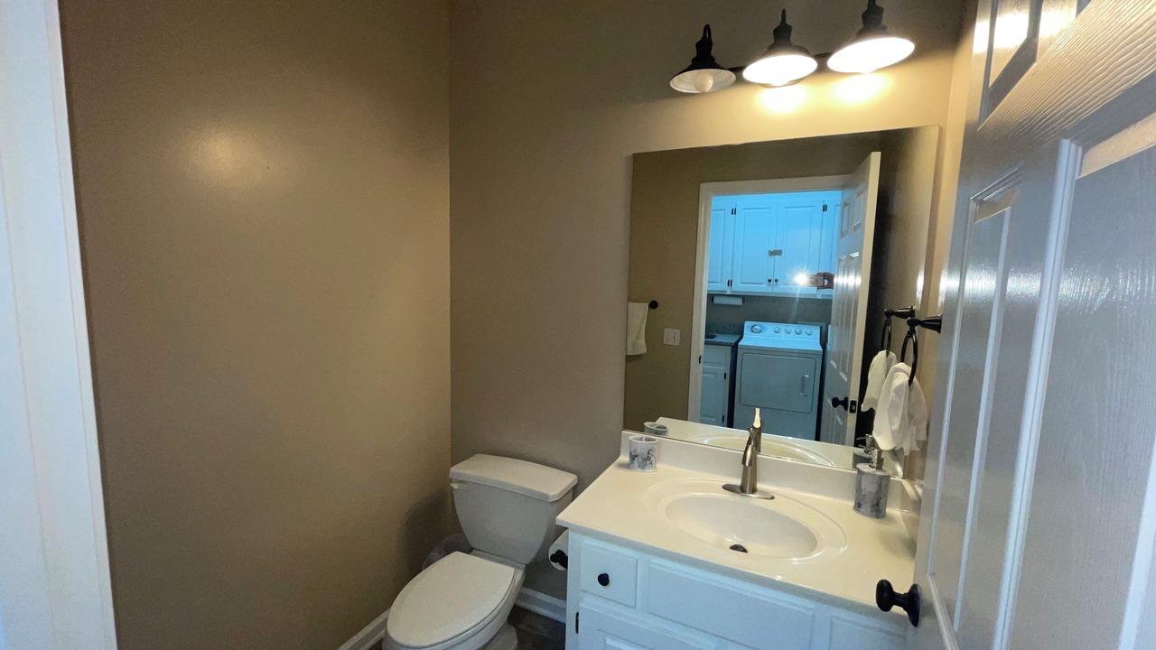 Photo of Bathroom in Marianna