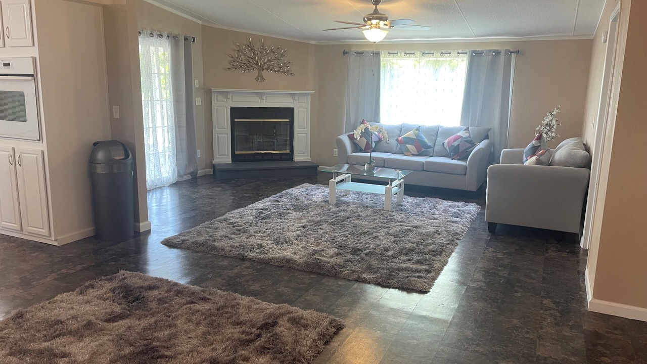 Photo of Livingroom in Sneads
