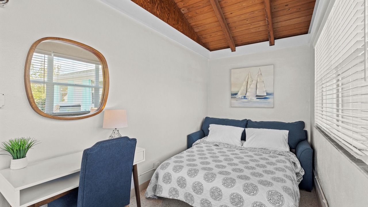 Photo of Bedroom in Naples