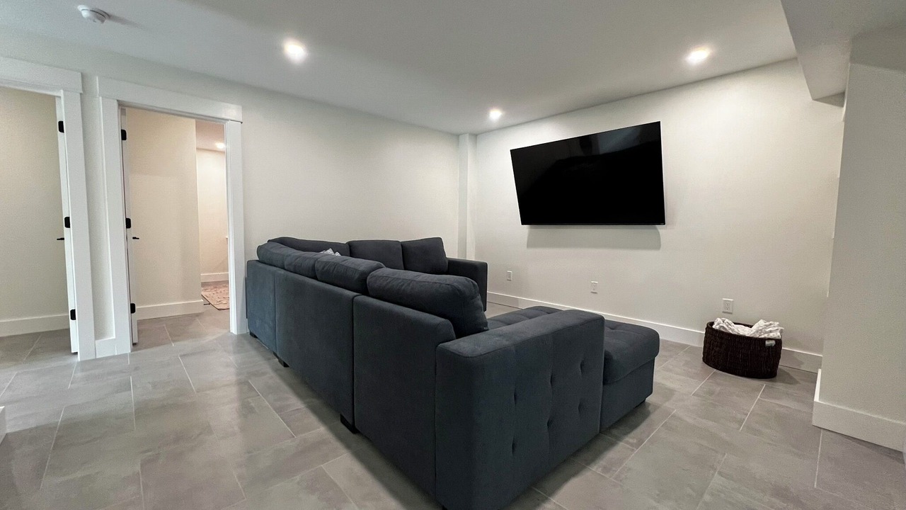 Photo of Livingroom in East Hill