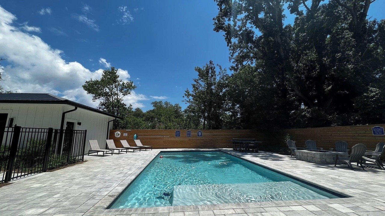 Photo of Outdoor in East Hill