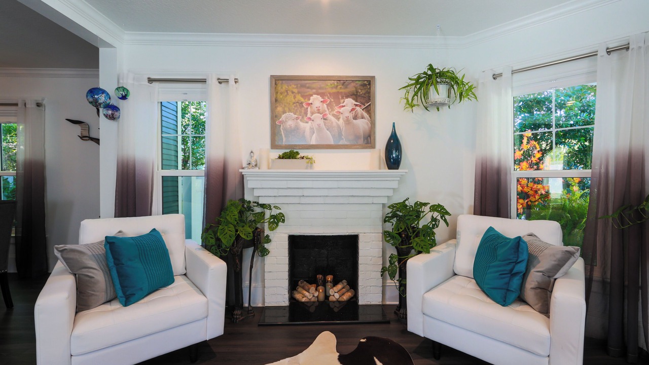Photo of Livingroom in DeLand
