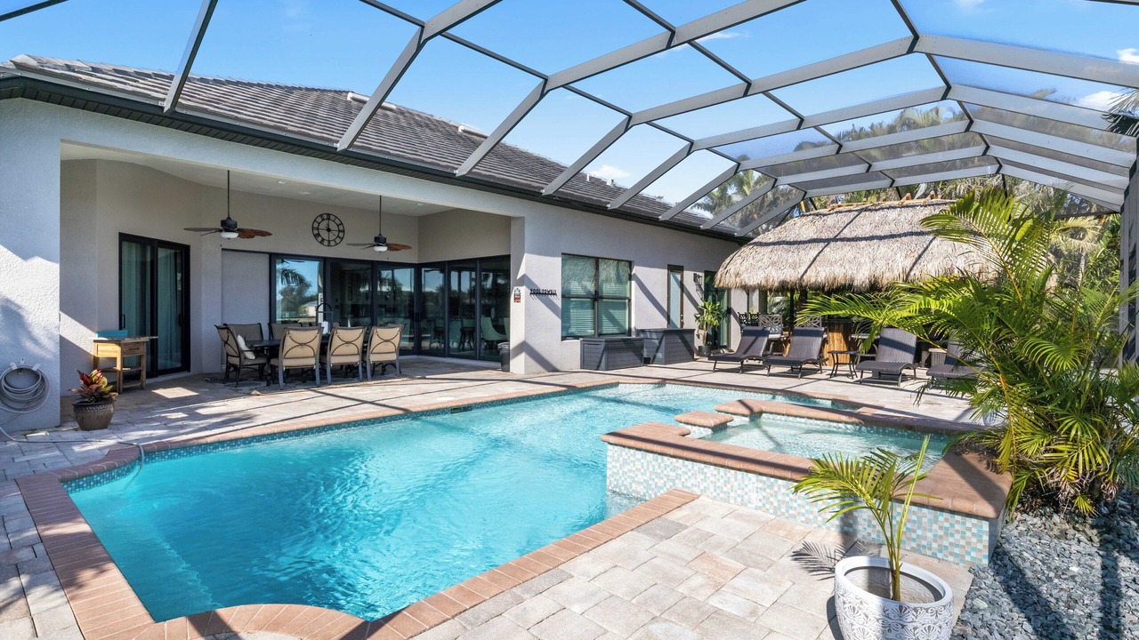 Photo of Outdoor in Pelican