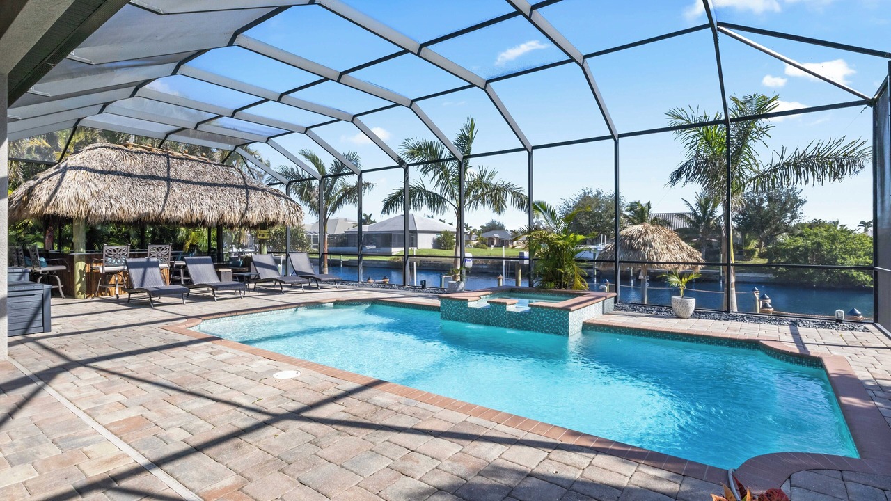 Photo of Outdoor in Pelican