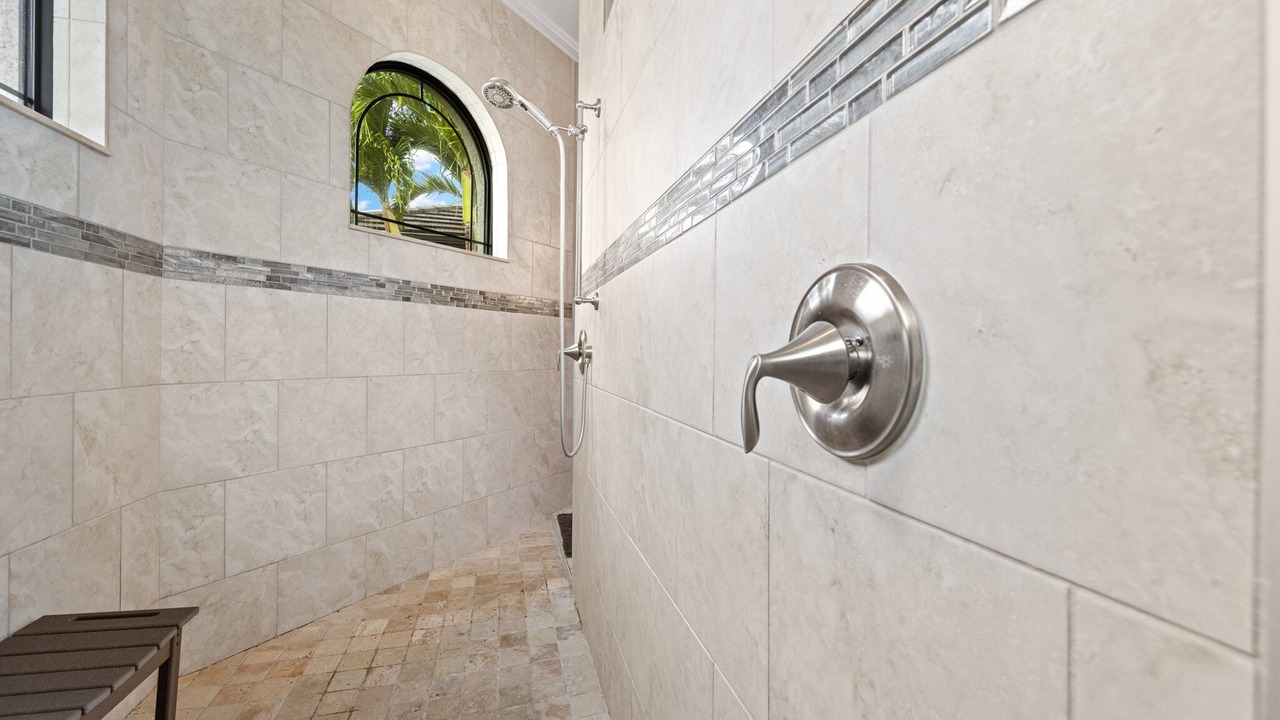 Photo of Bathroom in Pelican