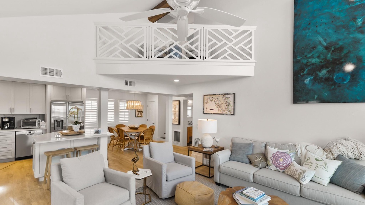 Photo of Livingroom in Bethune Beach