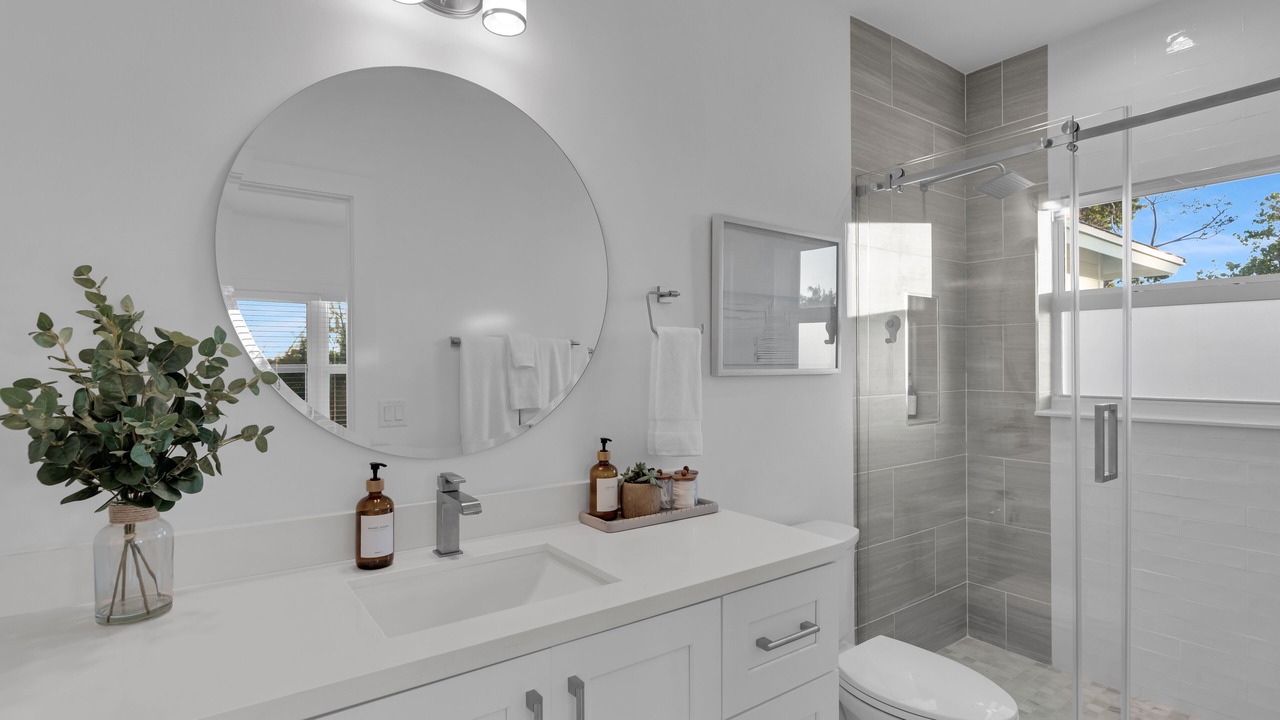Photo of Bathroom in Islamorada