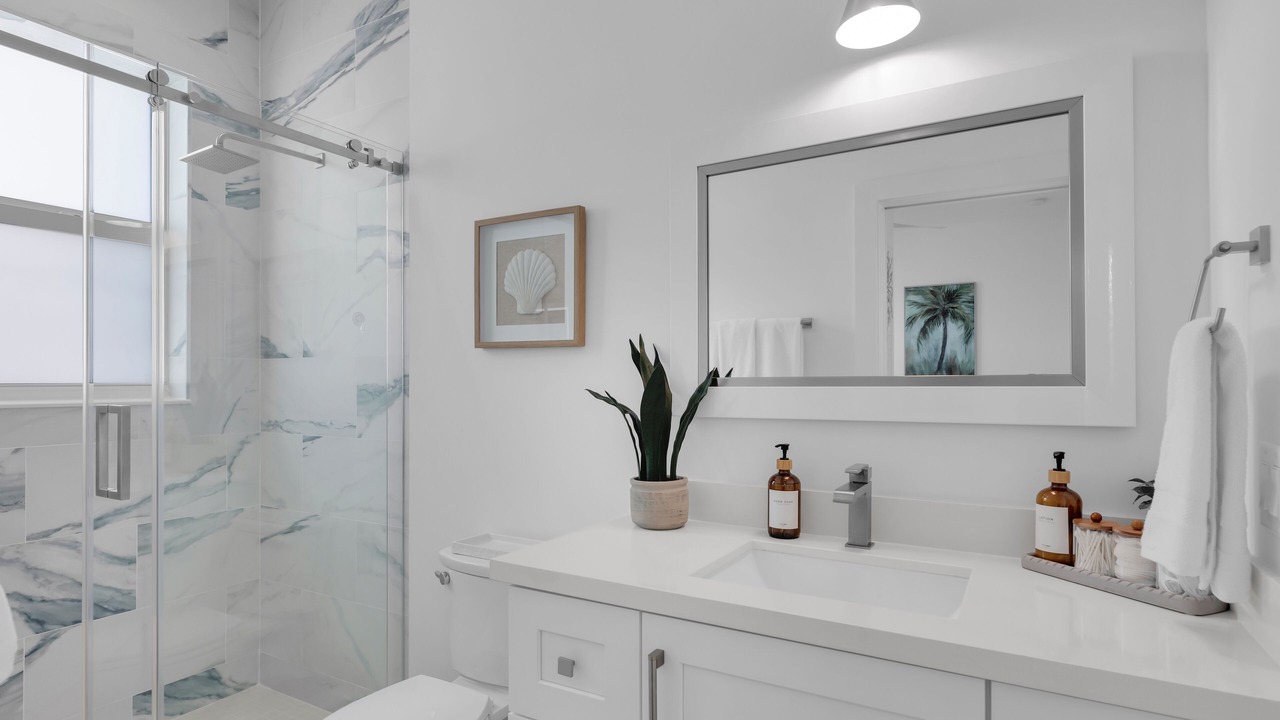 Photo of Bathroom in Islamorada