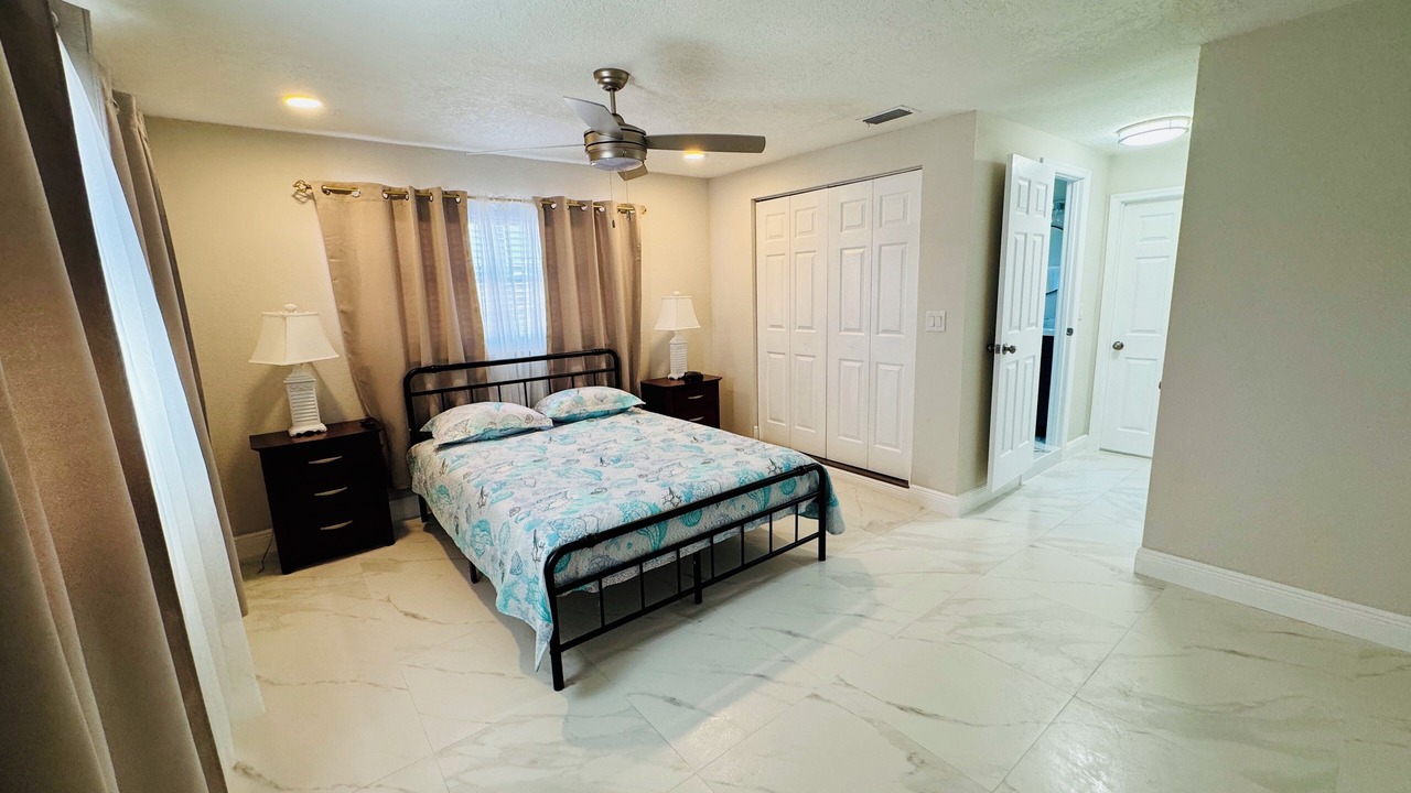 Photo of Bedroom in Oldsmar