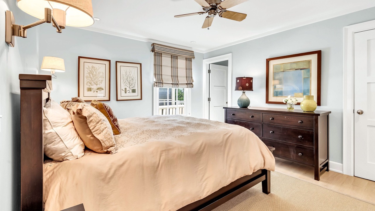 Photo of Bedroom in Seaside