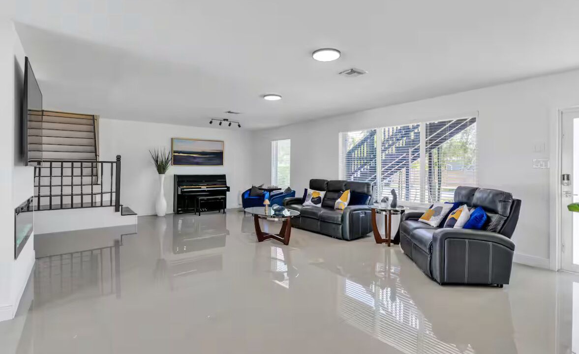 Photo of Livingroom in Cutler Bay