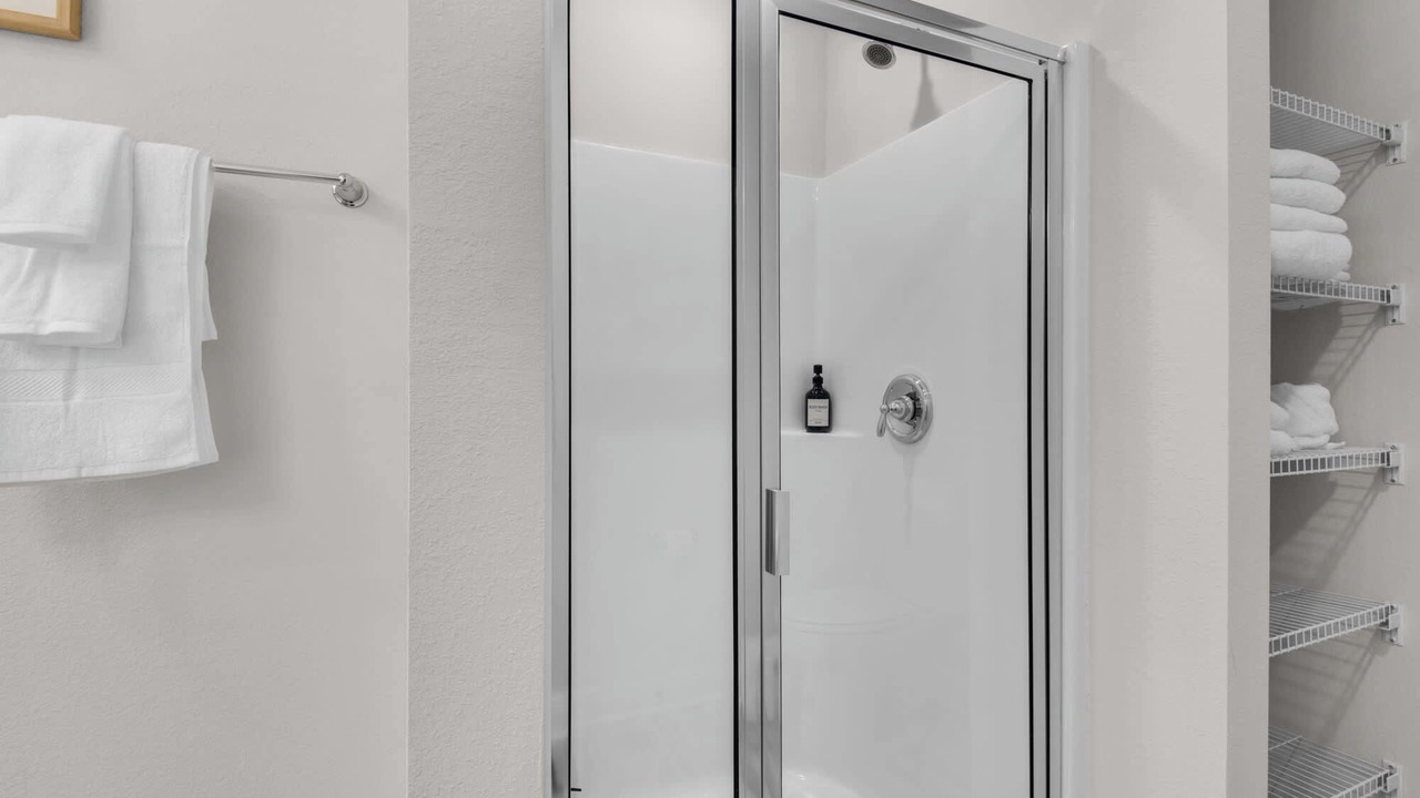 Photo of Bathroom in Gulf Breeze
