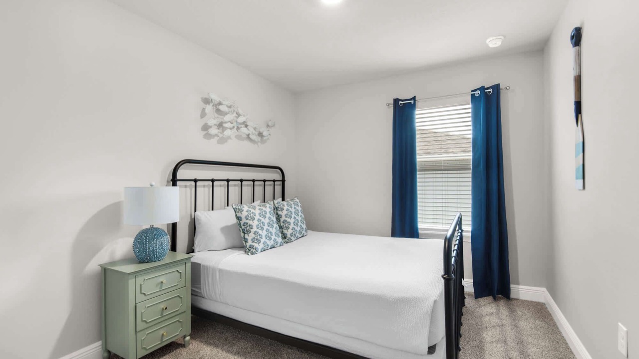 Photo of Bedroom in Gulf Breeze