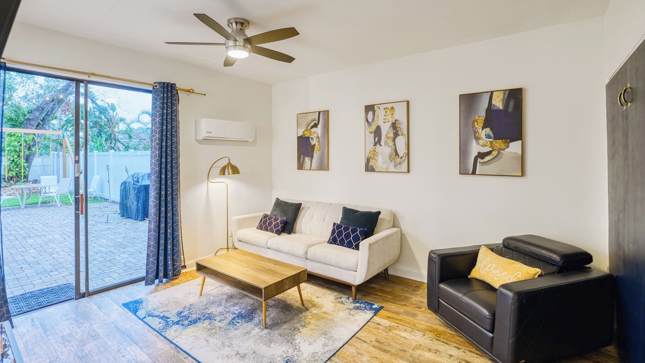 Photo of Livingroom in SoHo